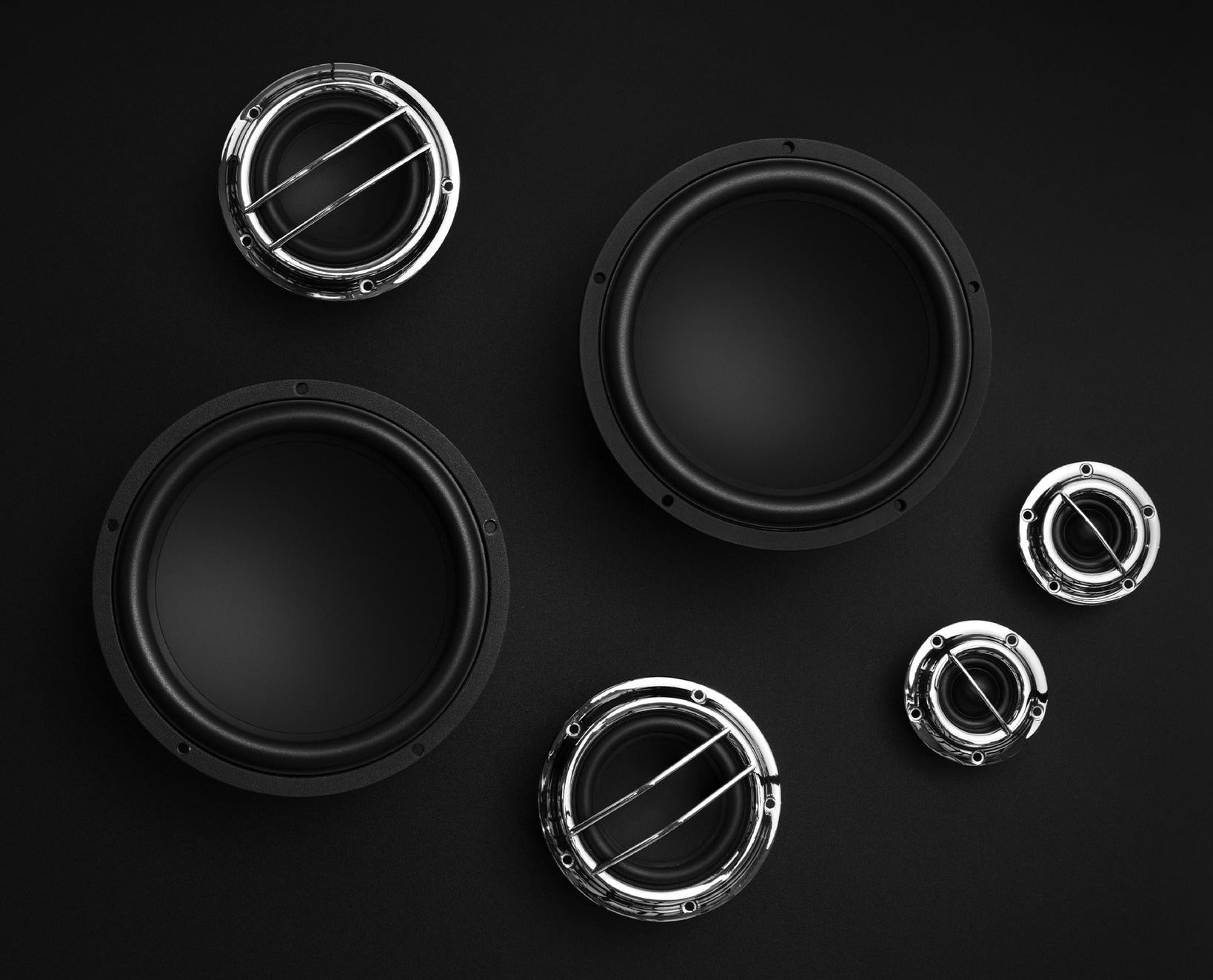 crescendo revolution 7s3 Speaker cones on a black background